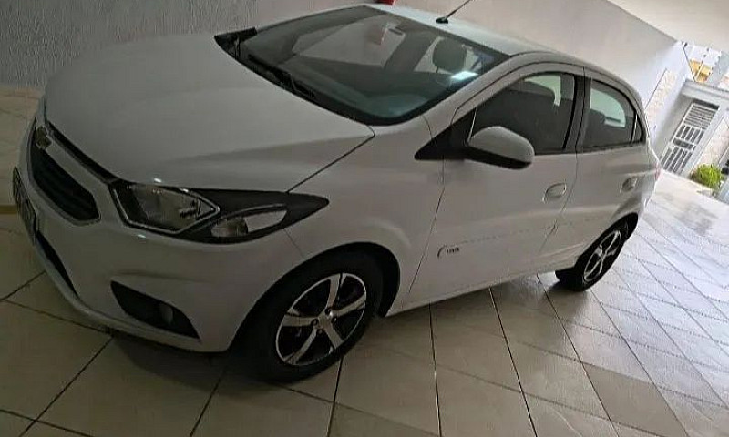 Chevrolet Onix Hatch...