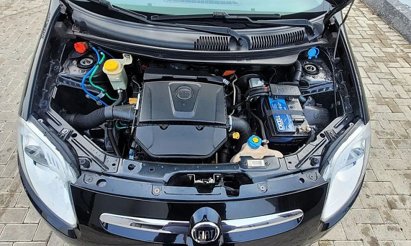 Fiat Palio Essence D...