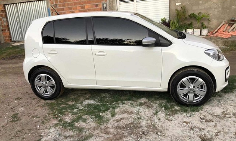 Volkswagen Up 1.0 Mo...