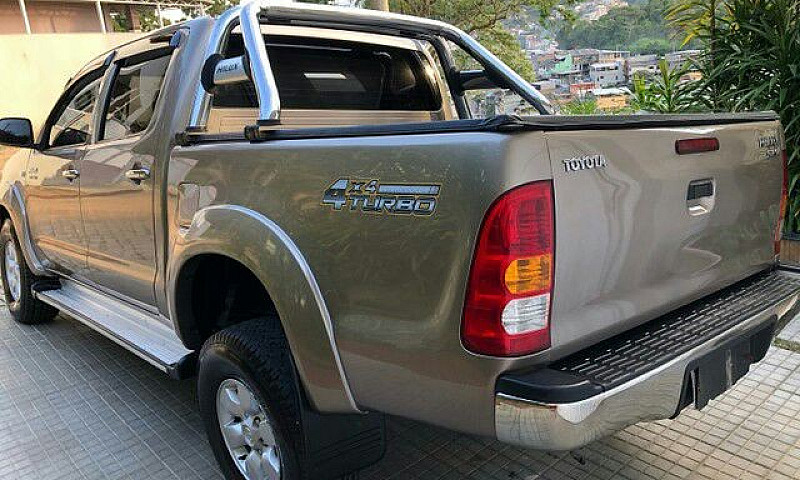 Hilux 3.0 Srv 4X4 Di...