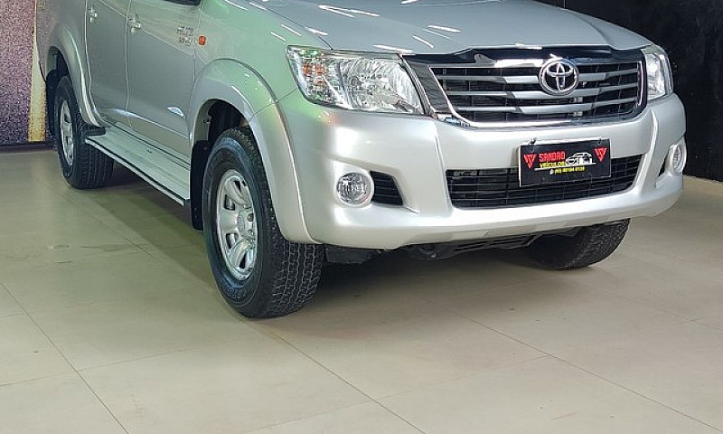 Toyota Hilux Cd4X4 ...