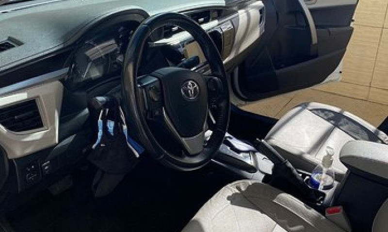 Corolla 1.8 Gli Uppe...