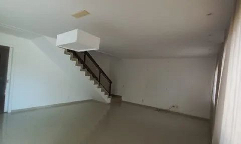 Duplex De Condomínio...
