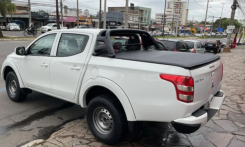 L200 Triton Sport Gl...
