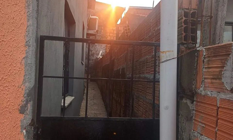 Vendo Casa Por Motiv...