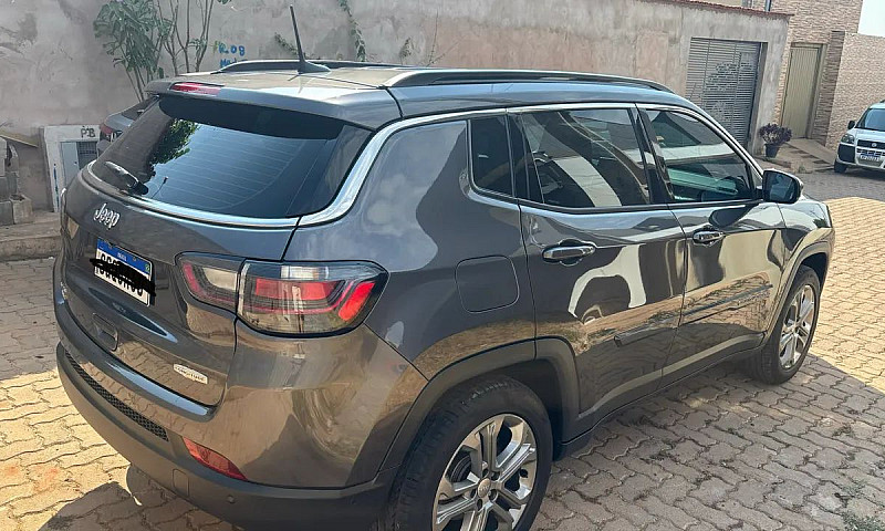 Jeep Compass Long. T...