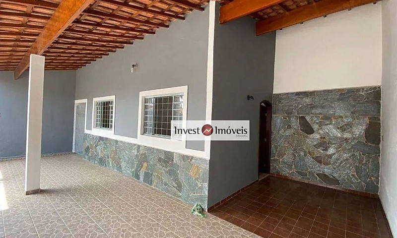 Casa Com 3 Dormitóri...