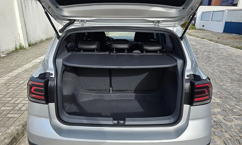 Volkswagen T-Cross S...