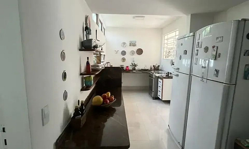 Casa De Condomínio P...