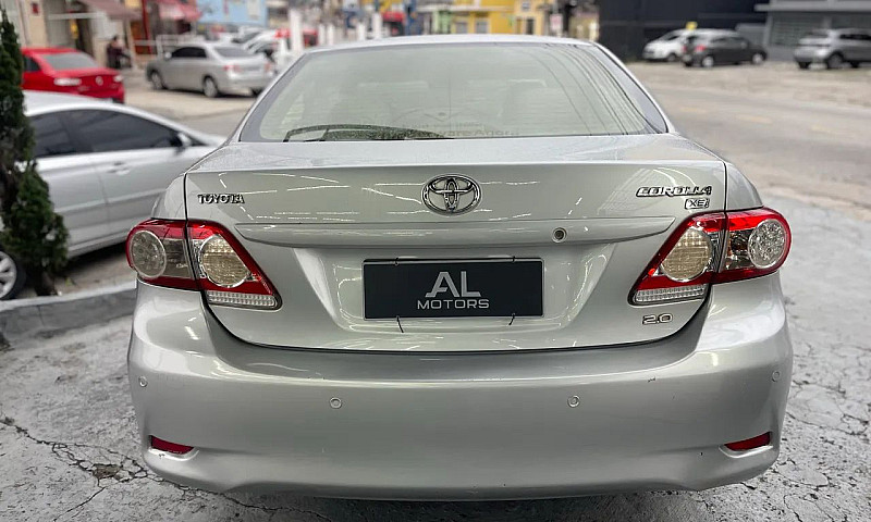 Toyota Corolla Xei 2...