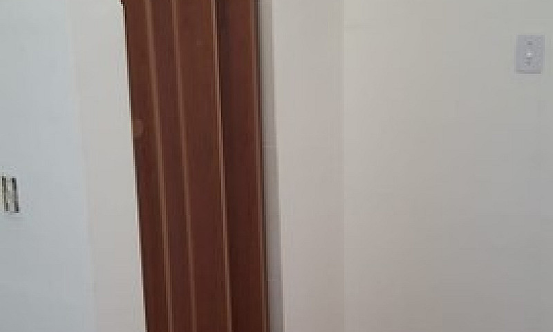 Apartamento De 1 Qua...