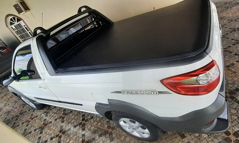 Fiat Strada Freedom ...
