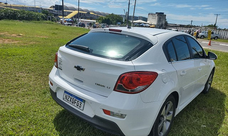 Cruze Lt...