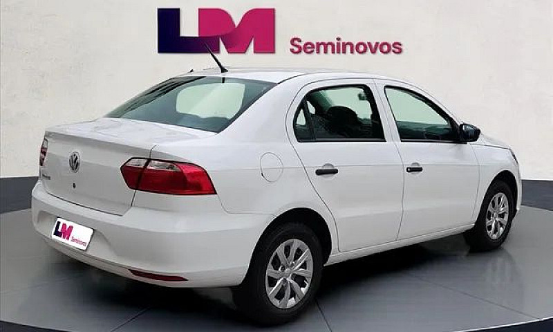 Volkswagen Voyage 1....