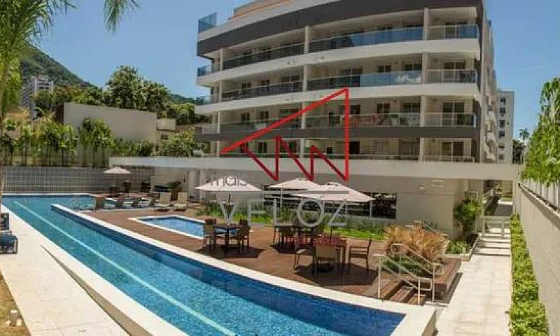 Apartamento-À Venda-...