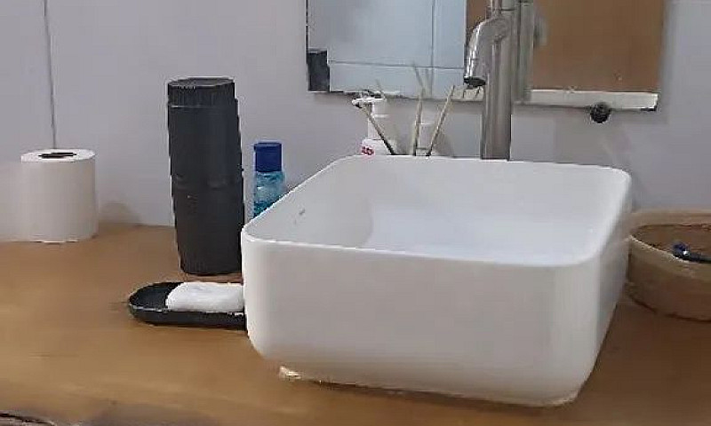 Casa No Jardim Helvé...