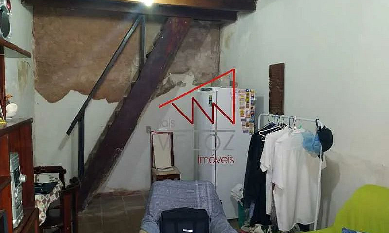 Casa De Vila-À Venda...