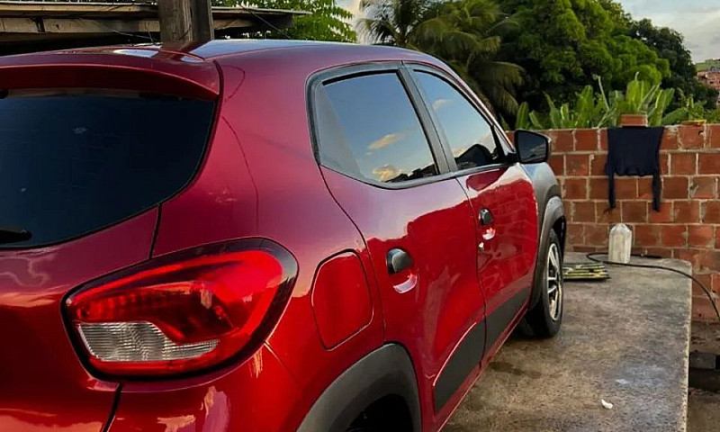 Renault Kwid Intense...