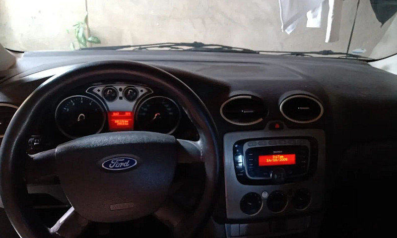 Ford Focus 2.0 16V/ ...