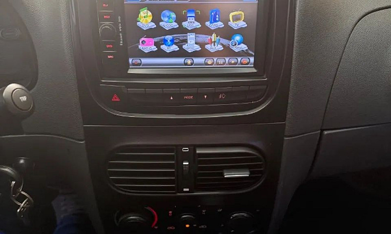 Fiat Strada Working ...