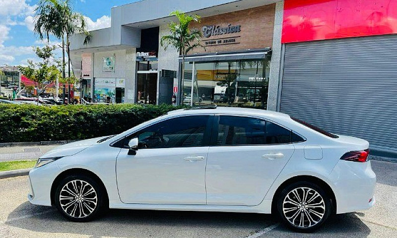 Corolla Altis Premiu...