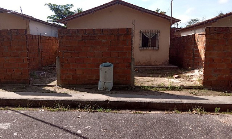 Vende Se Casa ...