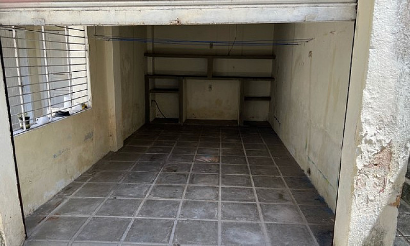 Alugo Excelente Casa...