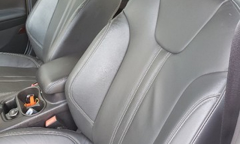 Ford Focus Titanium ...