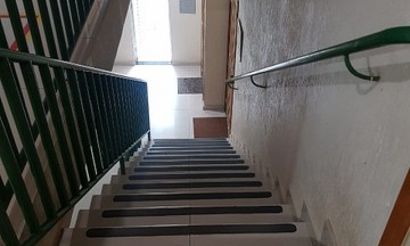 Apto 31M² 1Qto C/Suí...