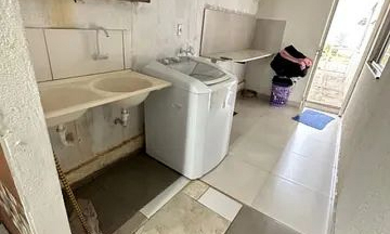 Casa 3 Qts Sendo 1 S...