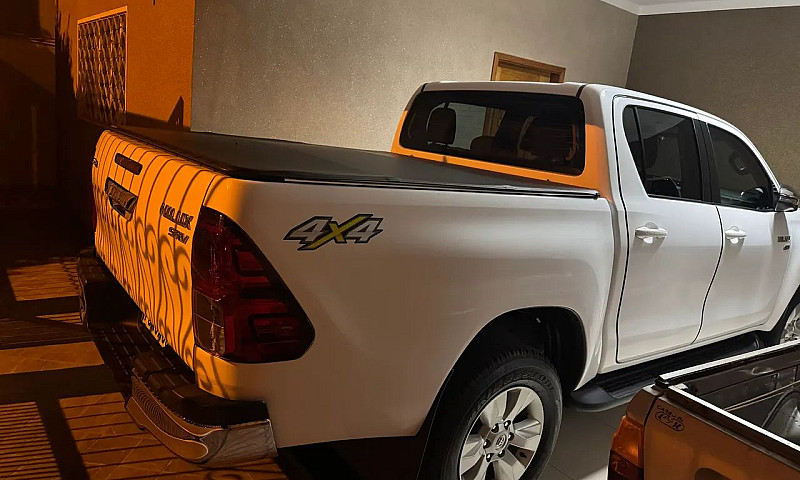 Toyota Hilux Cd Srv ...