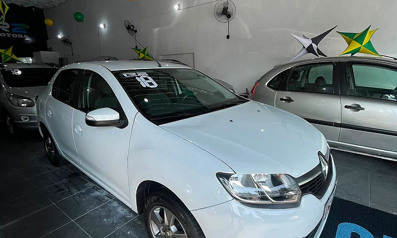 Renault Logan Expres...