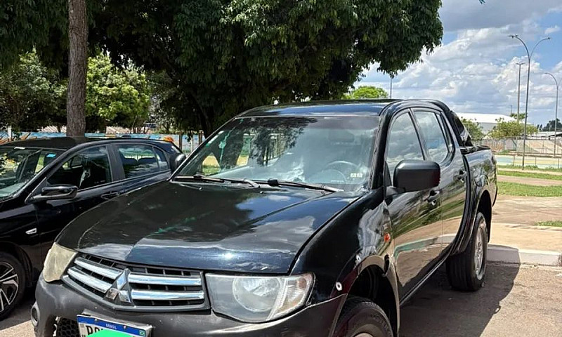 Mitsubishi L200 Trit...