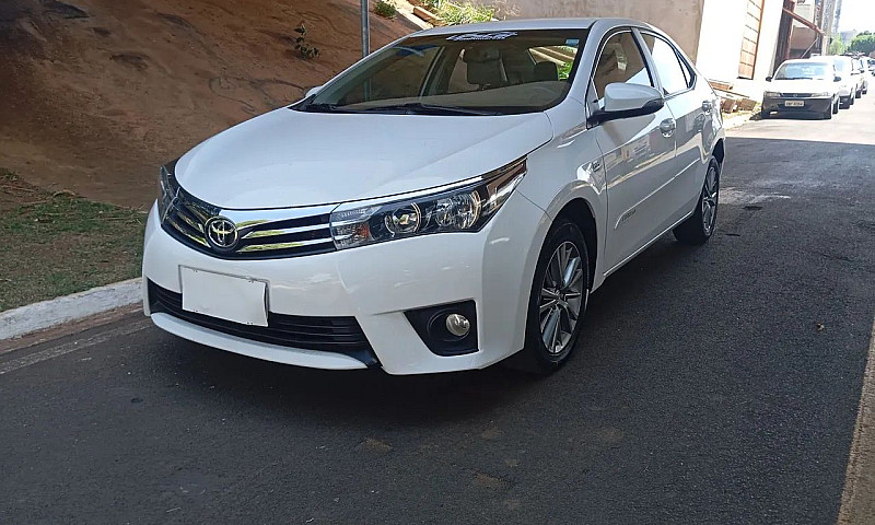 Toyota Corolla Xei 2...