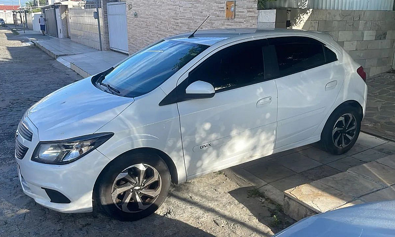 Chevrolet Onix Joy H...