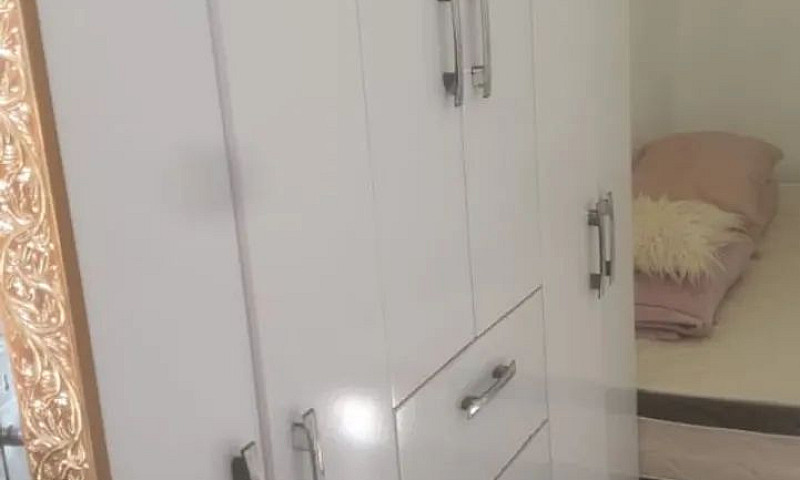 Quarto No Centro R. ...