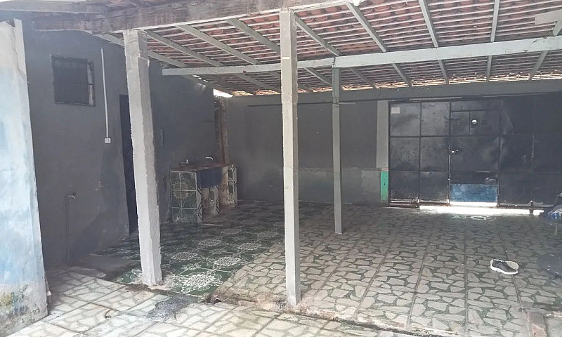 Casa Ampla No Curuça...
