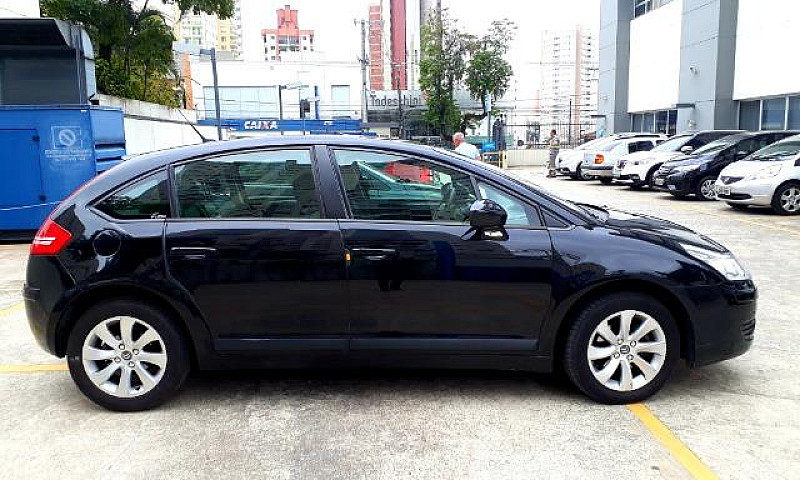 Citroen C4...