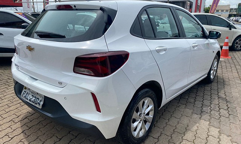 Chevrolet Onix Lt 1....