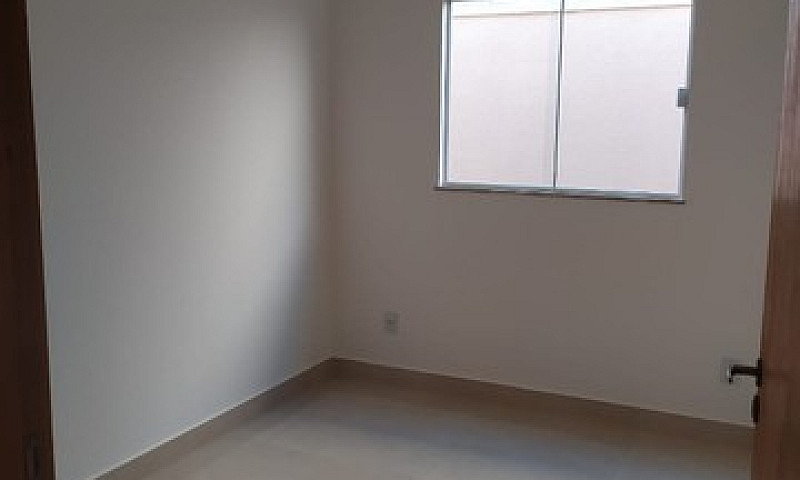 Casas Em Senador Can...