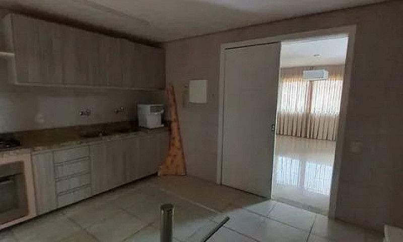Duplex De Condomínio...