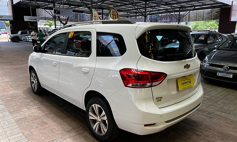 Chevrolet Spin Premi...