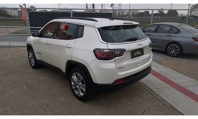 Jeep Compass 2022 1....