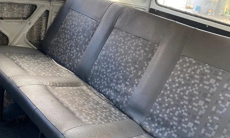 Volkswagen Kombi Pic...