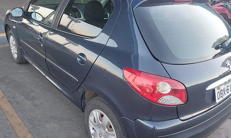 Peugeot 207 Xr 1.4 F...