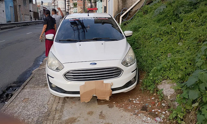 Ford Ka+ Sedan 1.0 T...