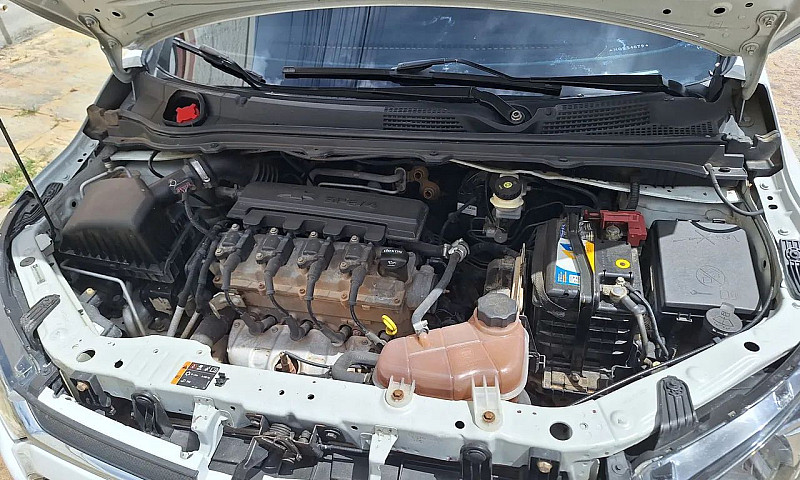 Chevrolet Onix Hatch...