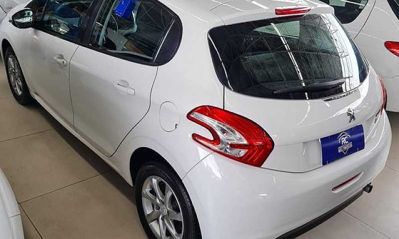 Peugeot 208 Allure 1...