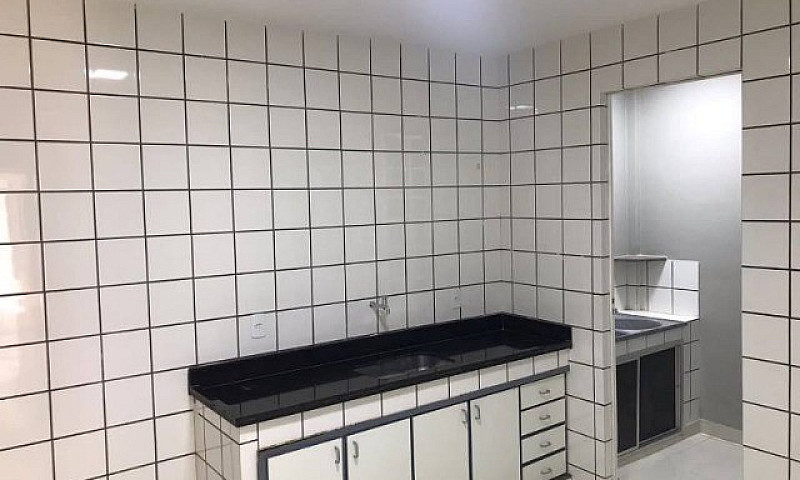 Casa Baixa C/Garagem...