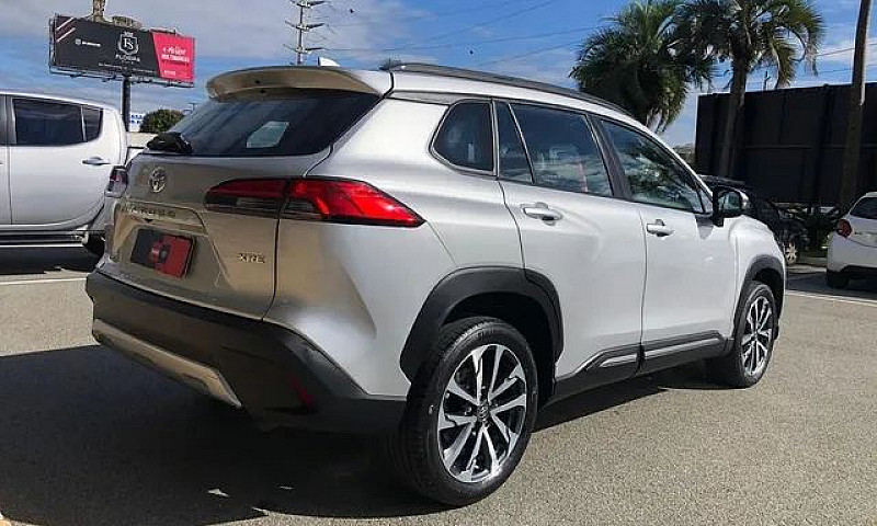 Toyota Corolla Cross...